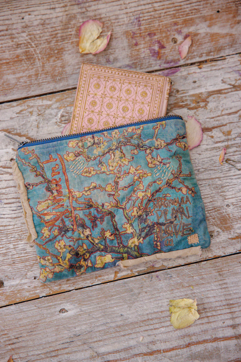 Vincent Bloom Coin Pouch