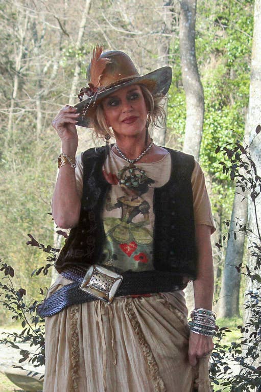 Moon Dance Tee | Queen of Hearts