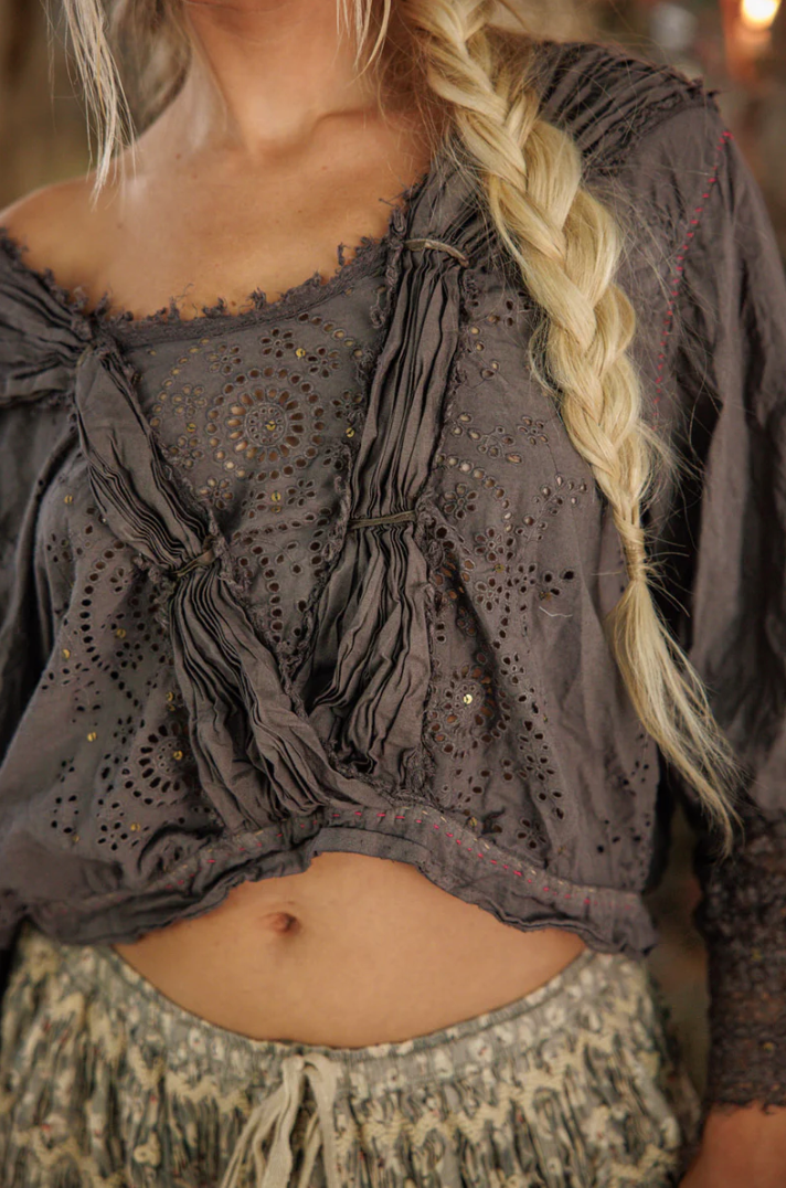 Eyelet Nonnie Belle Blouse - Ozzy