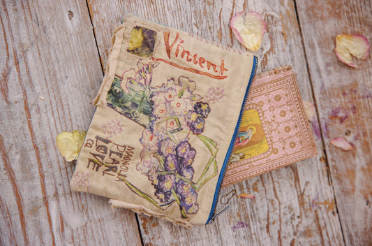 Vincent Bloom Coin Pouch